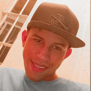 Meet your Posher, Dj carlos